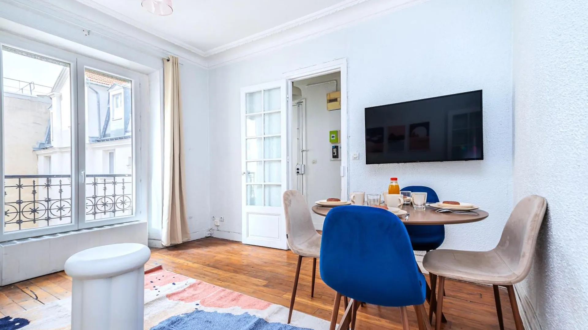 Blue And Pink Flat Next Montparnasse 公寓 *