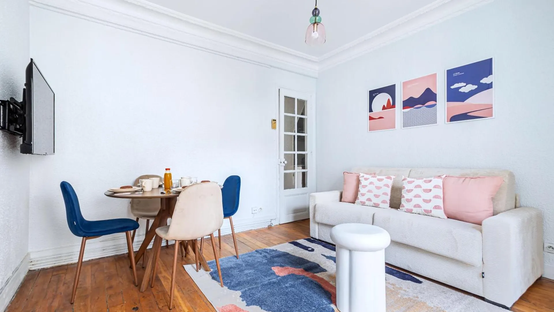 Blue And Pink Flat Next Montparnasse 巴黎