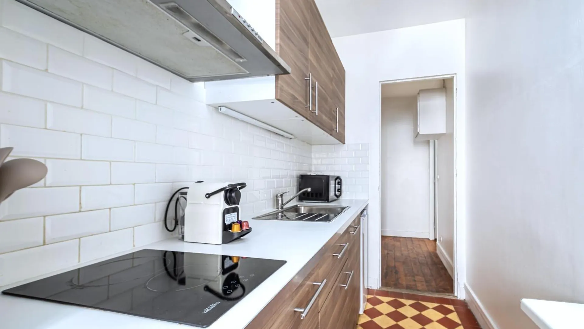 Apartment Blue And Pink Flat Next Montparnasse