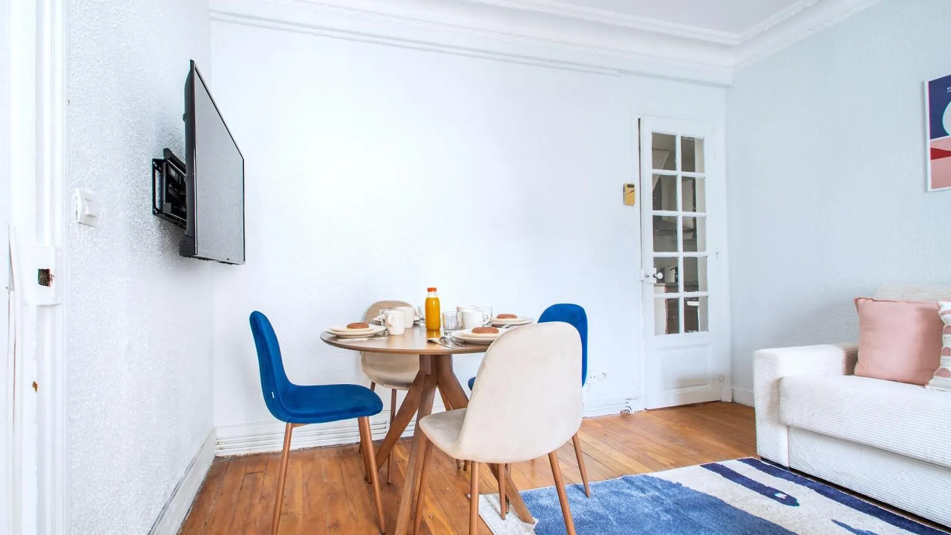 Apartment Blue And Pink Flat Next Montparnasse *